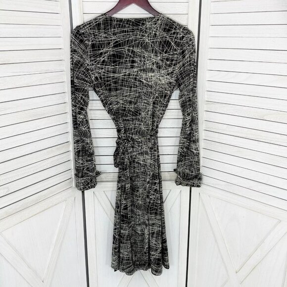 The Limited Dress Womens Medium Black White String Line Wrap Shirt Long Sleeve - Picture 9 of 10